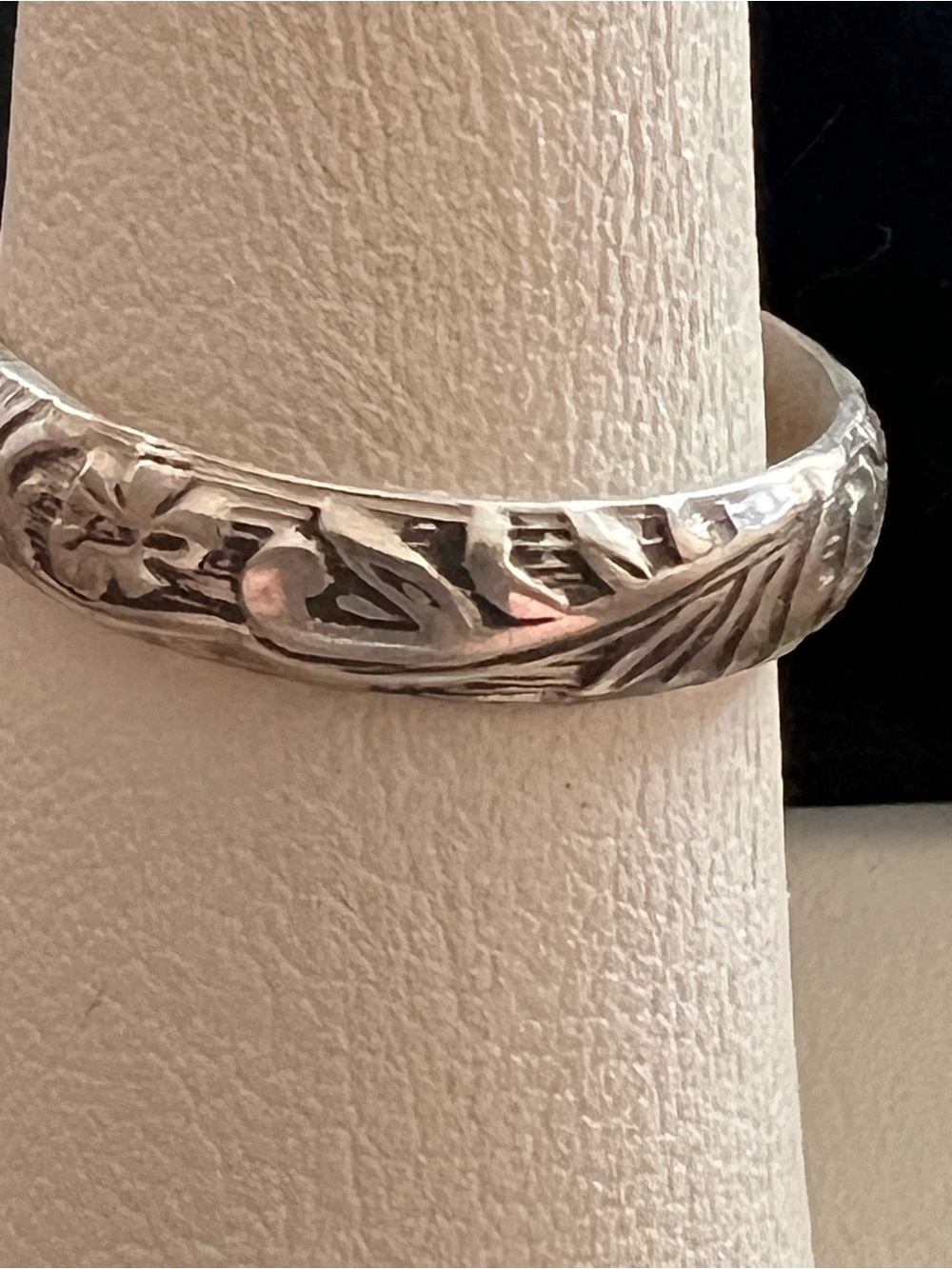 Sterling Turquoise Statement Ring with Silver Rope Setting - Picture 3 of 8
